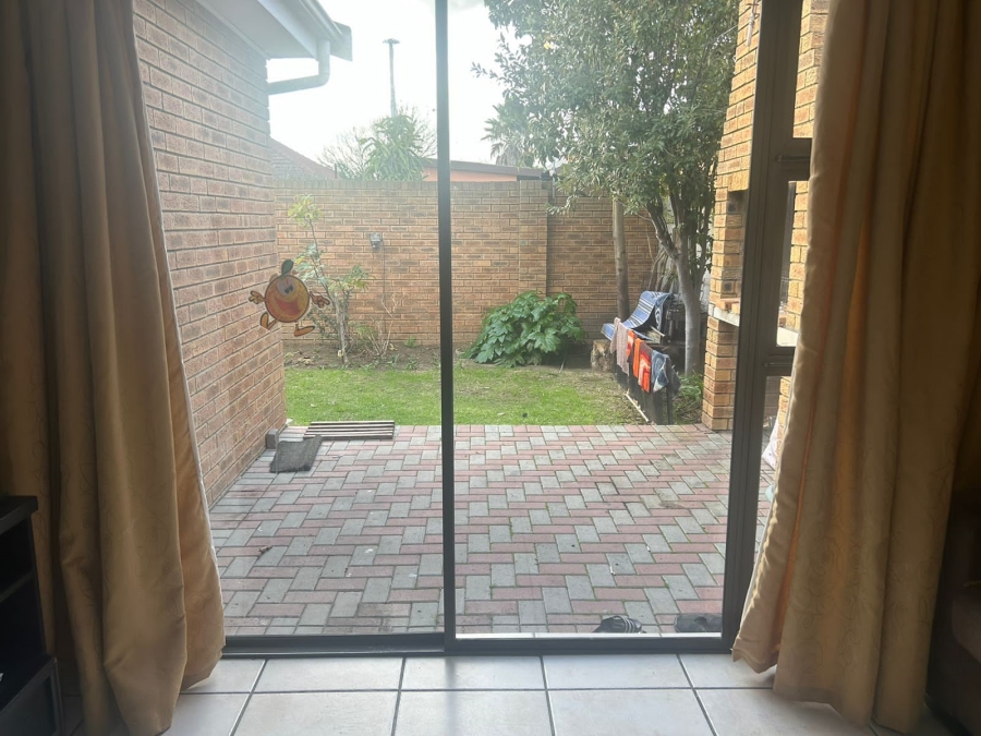 3 Bedroom Property for Sale in Parow Valley Western Cape